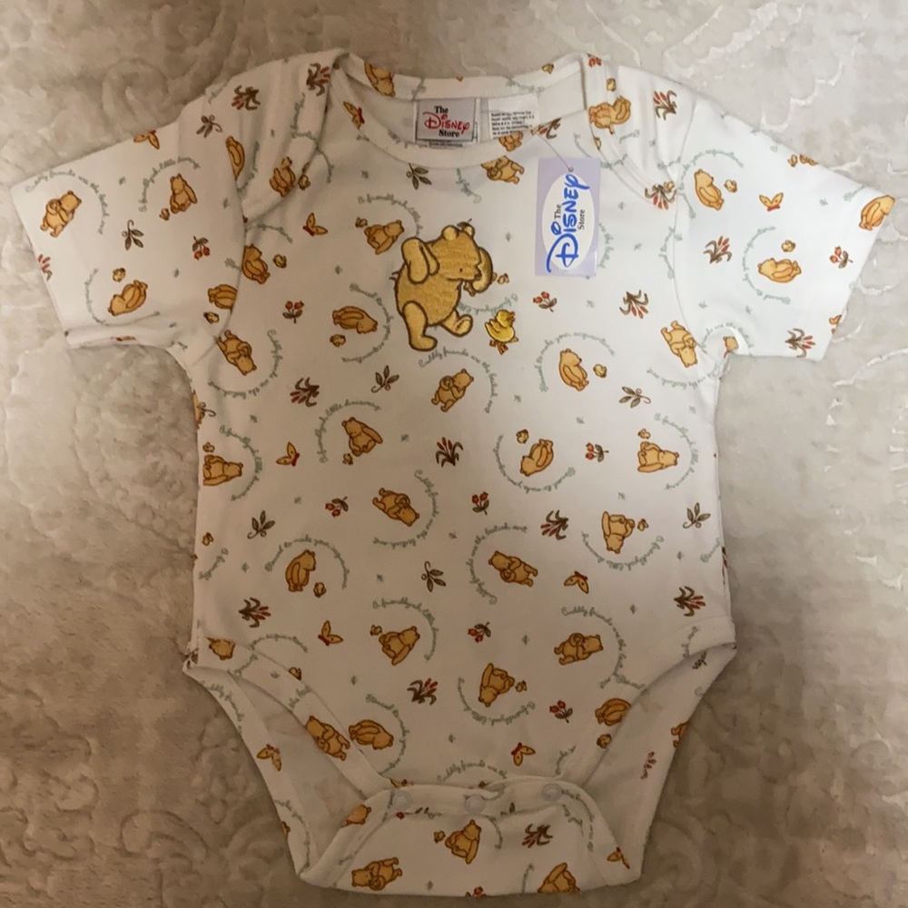 ❌SOLD❌Disney Winnie the Pooh Onesie - Picture 2 of 5